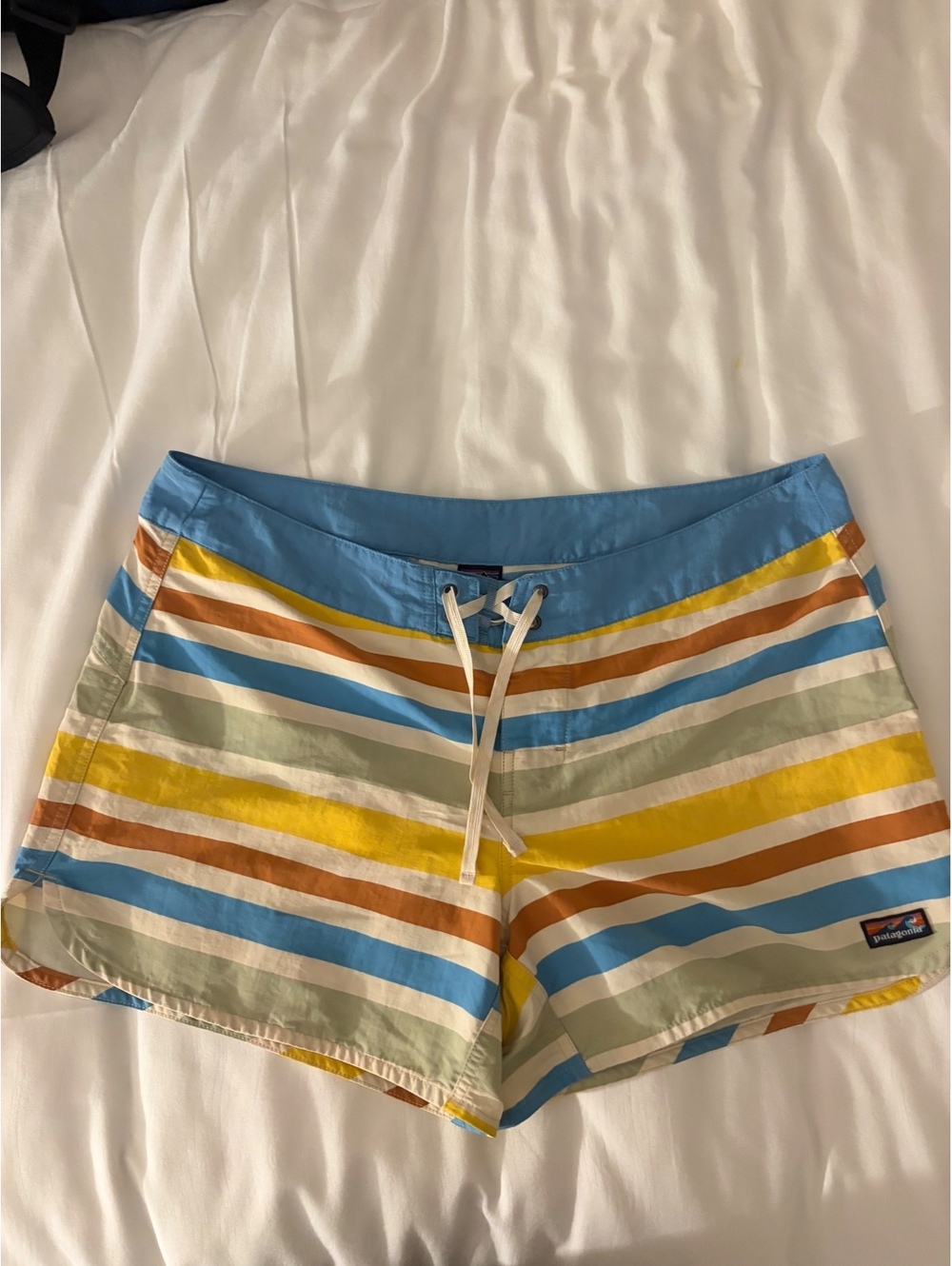 Patagonia Women’s Wavefarer Board Shorts Size 14 Striped 5” Swim Surf Shorts